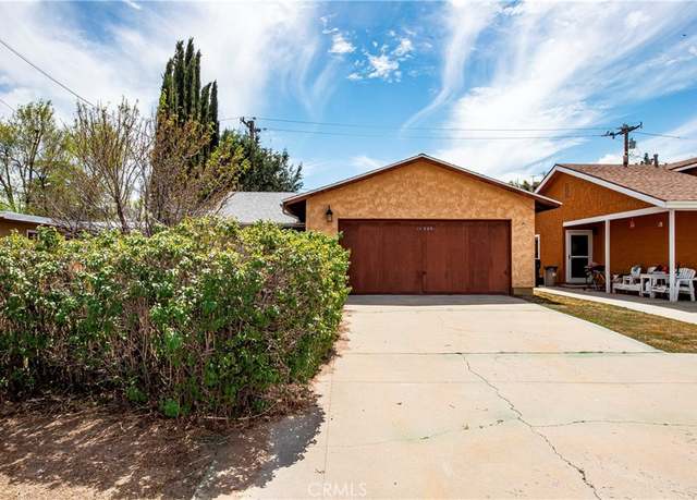 Property at 14306 Boxtree St, Lake Hughes, CA 93532, 2 beds, 1 bath