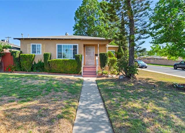 Property at 946 W 9th St, Corona, CA 92882, 3 beds, 2 baths