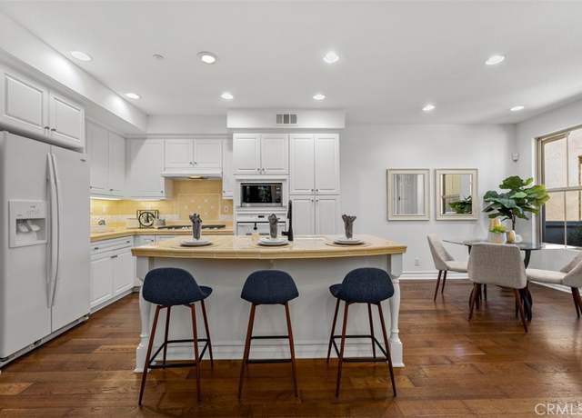 Property at 180 Guinevere, Irvine, CA 92620, 2 beds, 2.5 baths