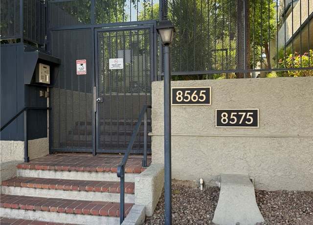 Property at 8575 Independence Ave #11, Canoga Park, CA 91304, 2 beds, 2 baths