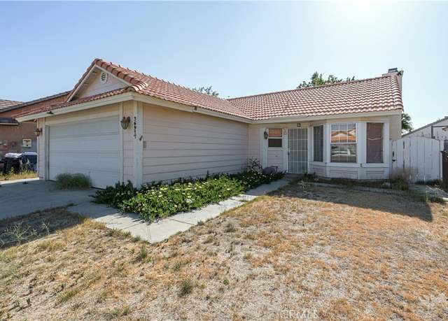 Property at 36917 Goldenview Way, Palmdale, CA 93552, 2 beds, 1 bath