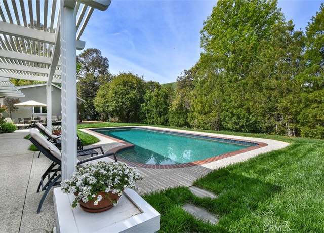 Property at 5223 Armida Dr, Woodland Hills, CA 91364, 4 beds, 3.5 baths