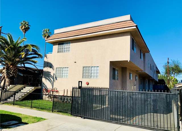 Property at 14253 Gilmore St, Van Nuys, CA 91401, 15 beds, 12.5 baths