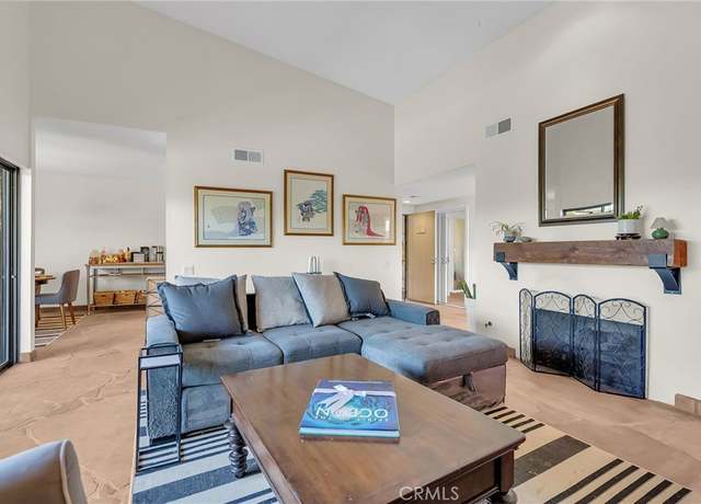 Property at 1186 Tiffany Cir N, Palm Springs, CA 92262, 3 beds, 2 baths