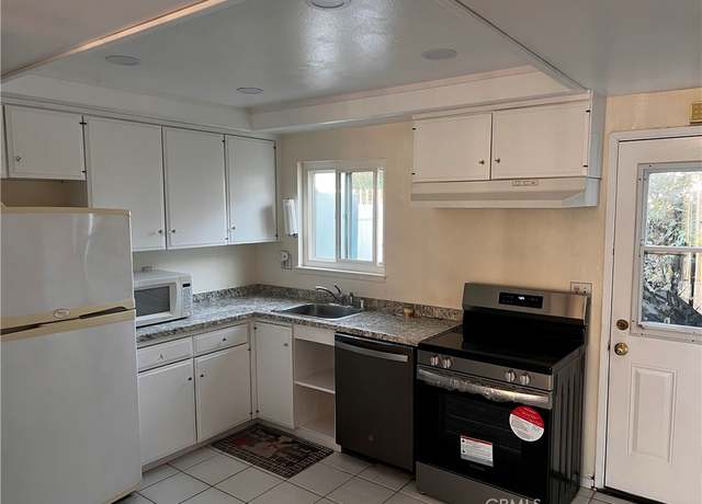 Property at 4018 Bryant Ct, Cypress, CA 90630, 3 beds, 1.5 baths
