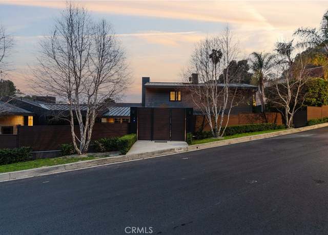Property at 8808 Thrasher Ave, Los Angeles, CA 90069, 3 beds, 3.5 baths