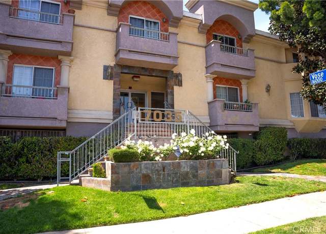 Property at 7035 Woodley Ave #115, Van Nuys, CA 91406, 3 beds, 2 baths