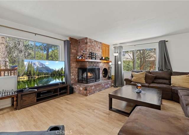 Property at 1808 Freeman Dr, Pine Mtn Club, CA 93222, 4 beds, 3 baths