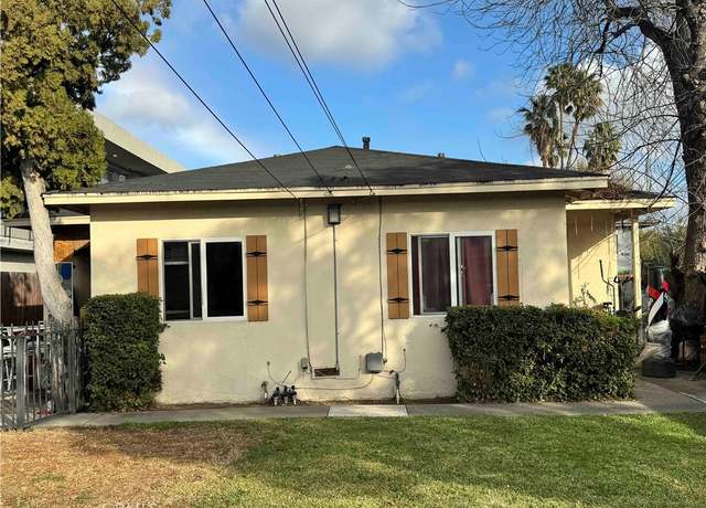 Property at 842 N Summit Ave, Pasadena, CA 91103, 6 beds, 6 baths