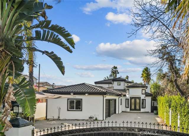 Property at 5157 Avenida Oriente, Tarzana, CA 91356, 6 beds, 7 baths