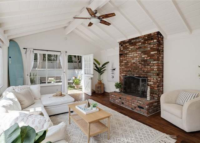 Property at 525 Manhattan Beach Blvd, Manhattan Beach, CA 90266, 2 beds, 1 bath
