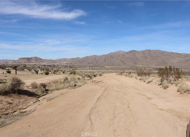 Property at 9654 N Corto Rd, Apple Valley, CA 92308