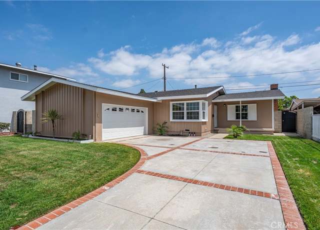 Property at 2106 E Nura Pl, Anaheim, CA 92806, 3 beds, 2 baths