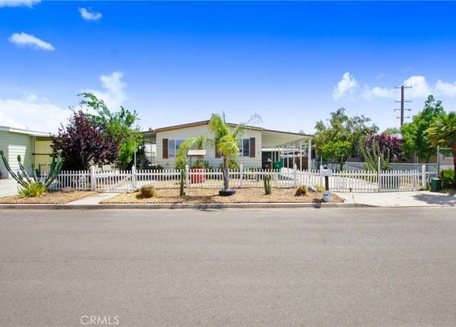 Property at 44551 Stewart Way, Hemet, CA 92544, 2 beds, 2 baths