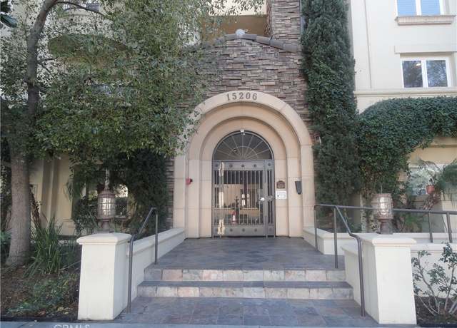 Property at 15206 Burbank Blvd #107, Sherman Oaks, CA 91411, 2 beds, 2.5 baths