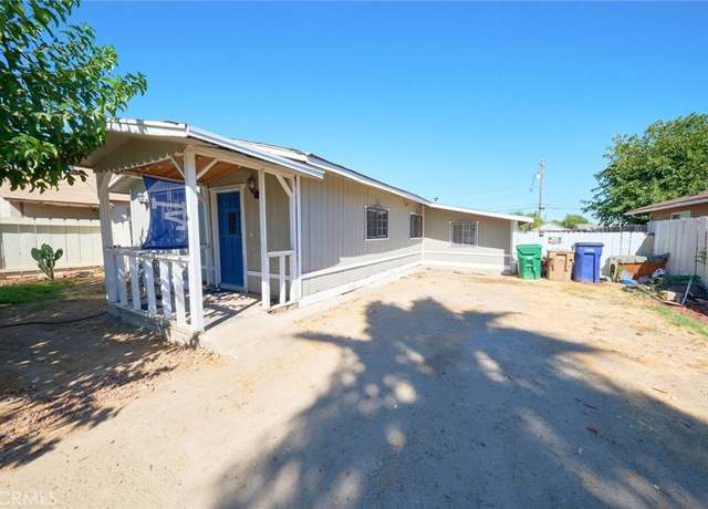 Property at 2904 Maple Ave, Merced, CA 95348, 2 beds, 1 bath