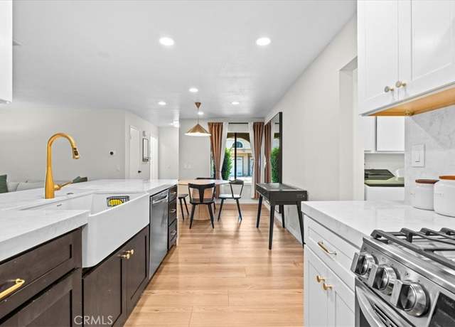Property at 21324 Balsam Ln, Lake Forest, CA 92630, 2 beds, 2 baths