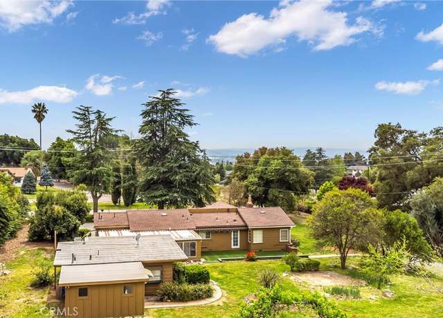 Property at 9249 Avenida Miravilla, Cherry Valley, CA 92223, 1 bed, 2 baths