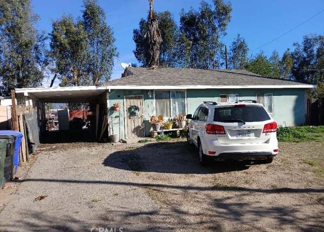 Property at 2216 Greenwood St, San Bernardino, CA 92410, 3 beds, 1 bath