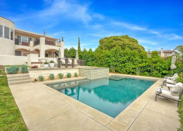 Property at 1007 Eolus Ave, Encinitas, CA 92024, 7 beds, 5 baths