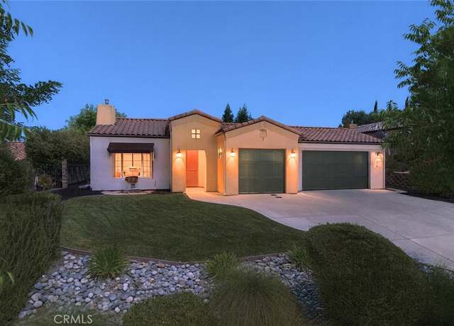 Property at 959 Vista Cerro Dr, Paso Robles, CA 93446, 4 beds, 2.5 baths