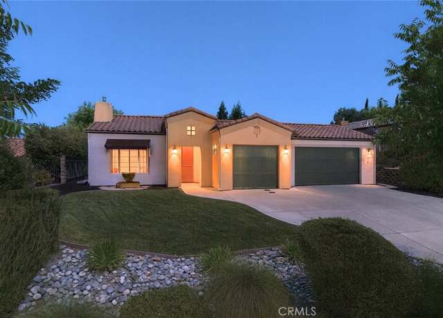 Property at 959 Vista Cerro Dr, Paso Robles, CA 93446, 4 beds, 2.5 baths