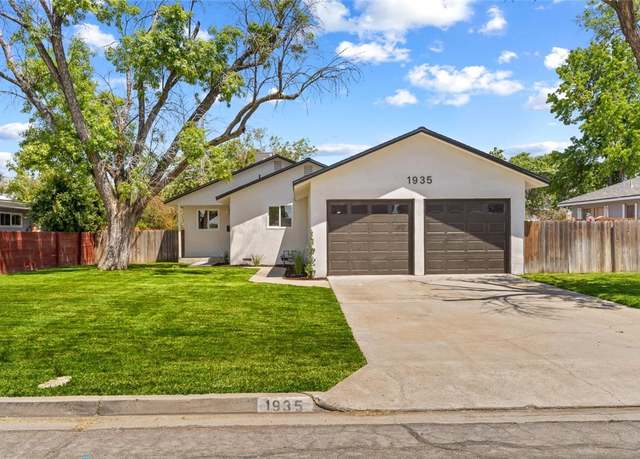 Property at 1935 N Mayfair Dr, Hanford, CA 93230, 3 beds, 2 baths