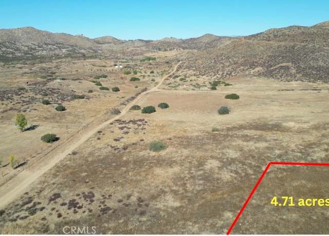 Property at 42122 Powerline Rd, Hemet, CA 92544