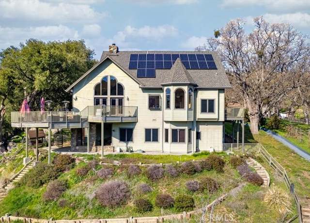 Property at 24500 Heather Ct, Tehachapi, CA 93561, 6 beds, 6.5 baths