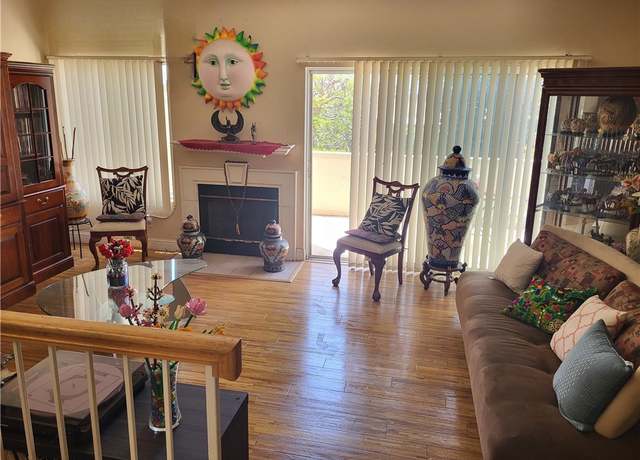 Property at 15775 Midwood Dr #3, Granada Hills, CA 91344, 2 beds, 2.5 baths