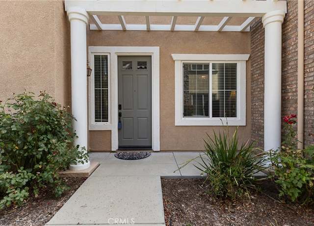 Property at 23919 Brescia Dr, Valencia, CA 91354, 3 beds, 3 baths