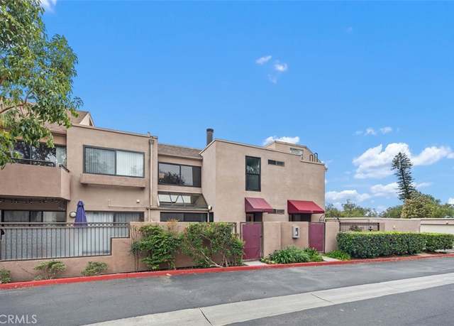 Property at 25761 Le Parc #77, Lake Forest, CA 92630, 1 bed, 1.5 baths