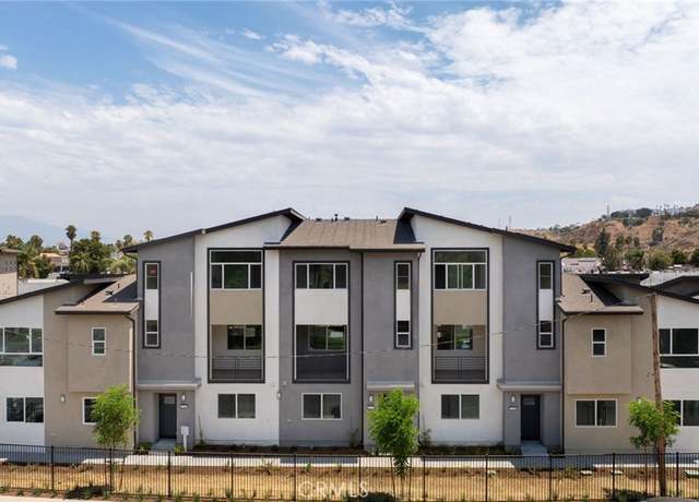 Property at 1170 Santo Antonio Dr, Colton, CA 92324, 3 beds, 3 baths