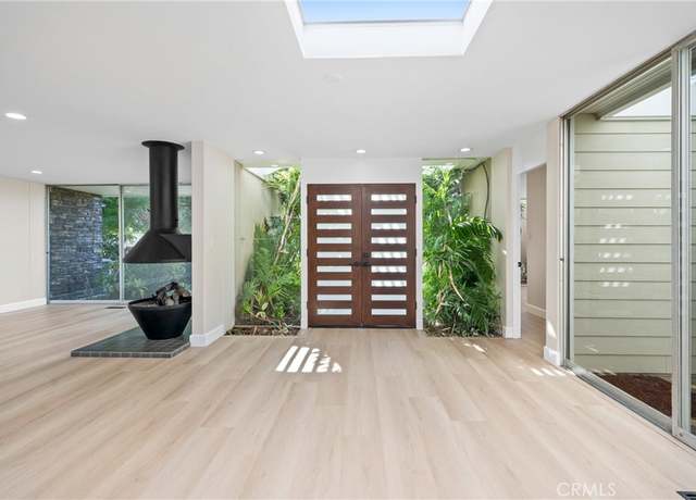 Property at 1824 Park St, Huntington Beach, CA 92648, 5 beds, 2 baths