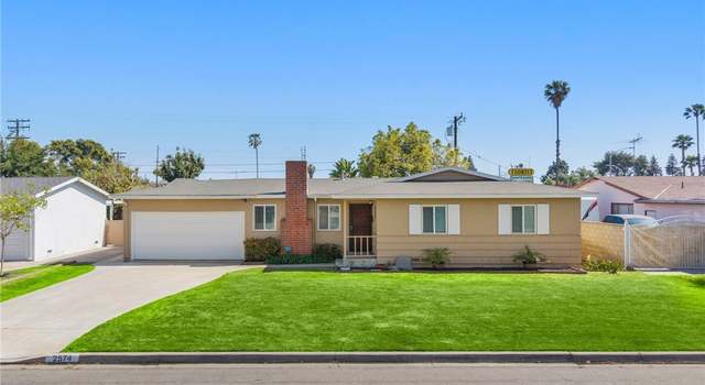 Photo of 2574 W Heffron Dr, Anaheim, CA 92804