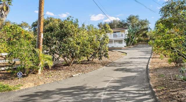 Photo of 1849 Chapulin Ln, Fallbrook, CA 92028
