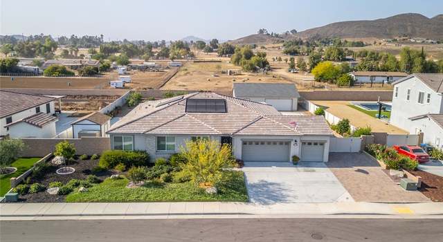 Photo of 31120 Briar Rose Dr, Winchester, CA 92596