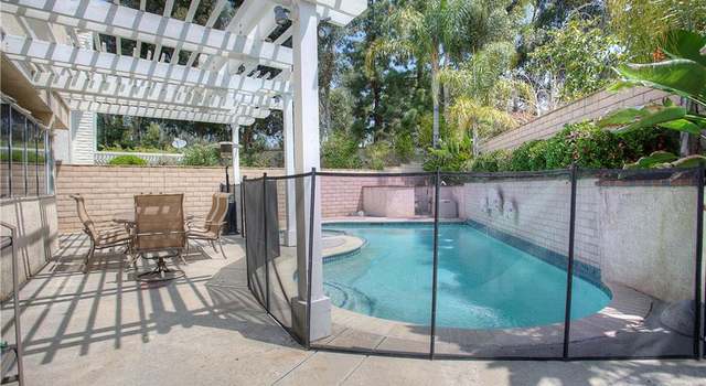 Photo of 433 N Fawnwood Ln, Orange, CA 92869