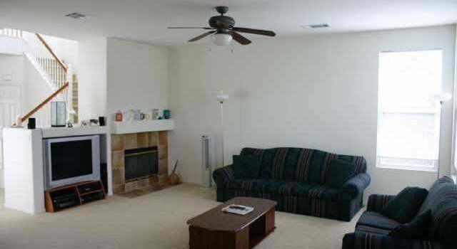 Photo of 1376 Enchante Way, Oceanside, CA 92056