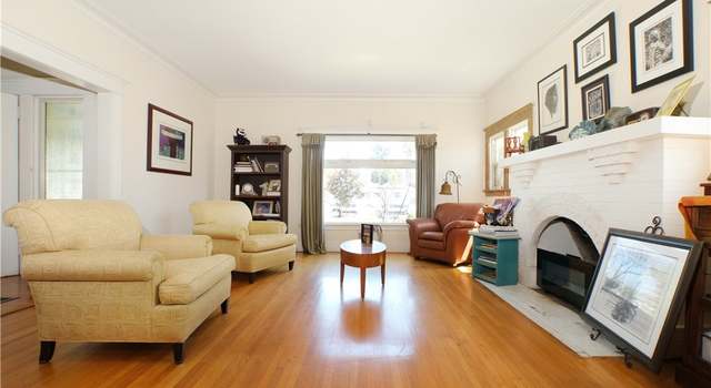 Photo of 2301 9th Ave, Los Angeles, CA 90018