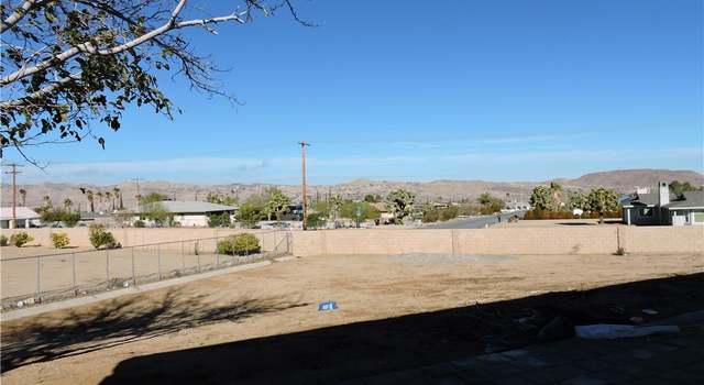 Photo of 7724 Megan Ct, Yucca Valley, CA 92284