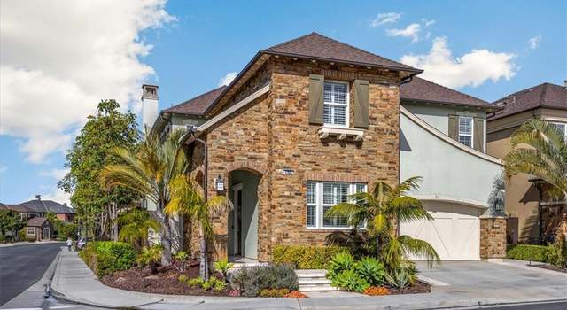 Photo of 17495 Oakbluffs Ln, Huntington Beach, CA 92649