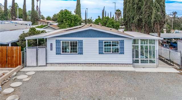 Photo of 17222 Alameda Dr, Perris, CA 92570