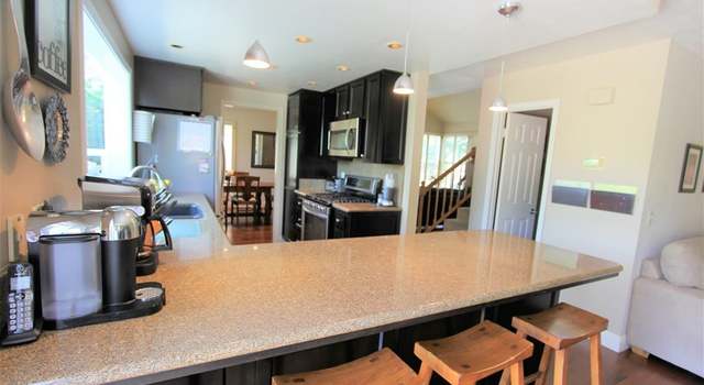 Photo of 1535 Hawk View Dr, Encinitas, CA 92024