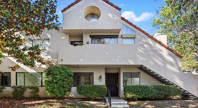Photo of 371 N Melrose Dr Unit A, Vista, CA 92083