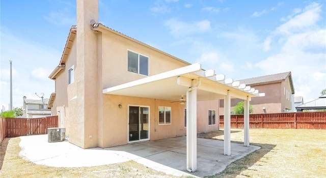 Photo of 1620 Cedarspring Dr, Hemet, CA 92545