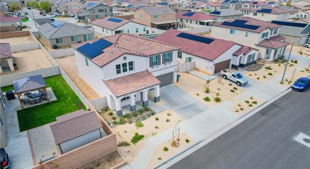 Photo of 43869 Hampton St, Lancaster, CA 93536