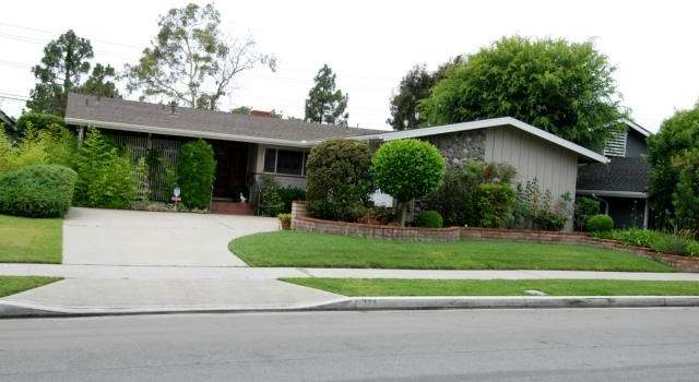 Photo of 371 Daroca Ave, Long Beach, CA 90803