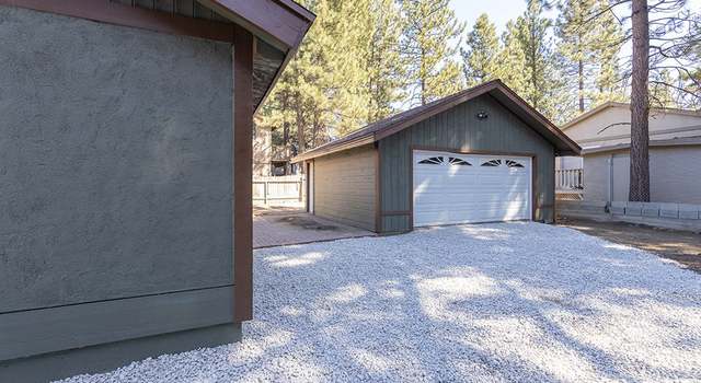 Photo of 814 W Country Club Blvd, Big Bear, CA 92314