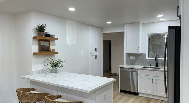 Photo of 7052 Moonlight Cir, Huntington Beach, CA 92647